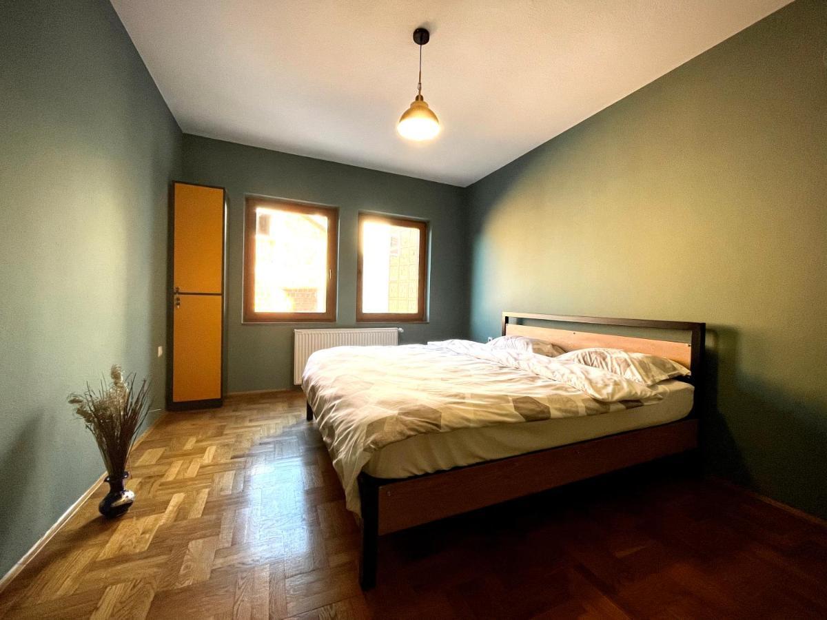 Hostel Prishtina Backpackers Pristina Eksteriør billede
