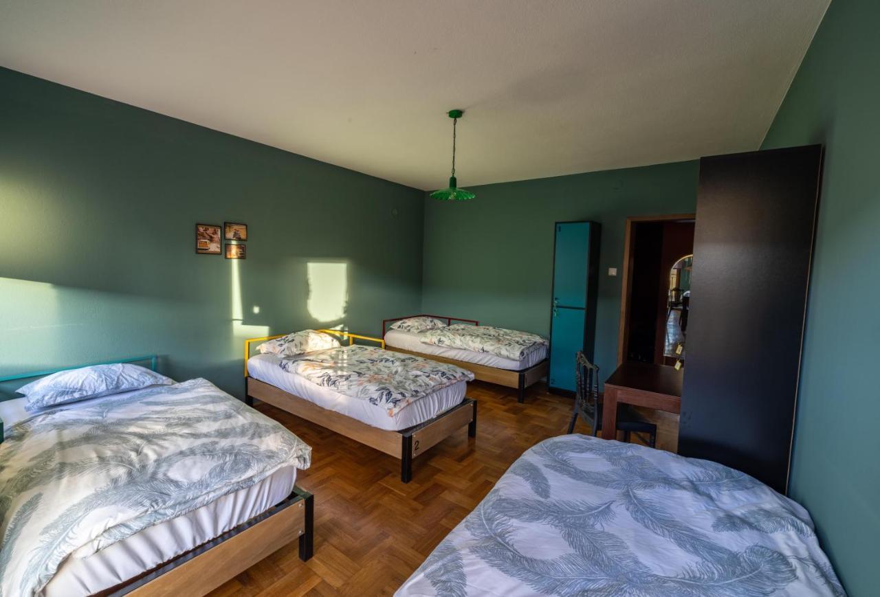 Hostel Prishtina Backpackers Pristina Eksteriør billede